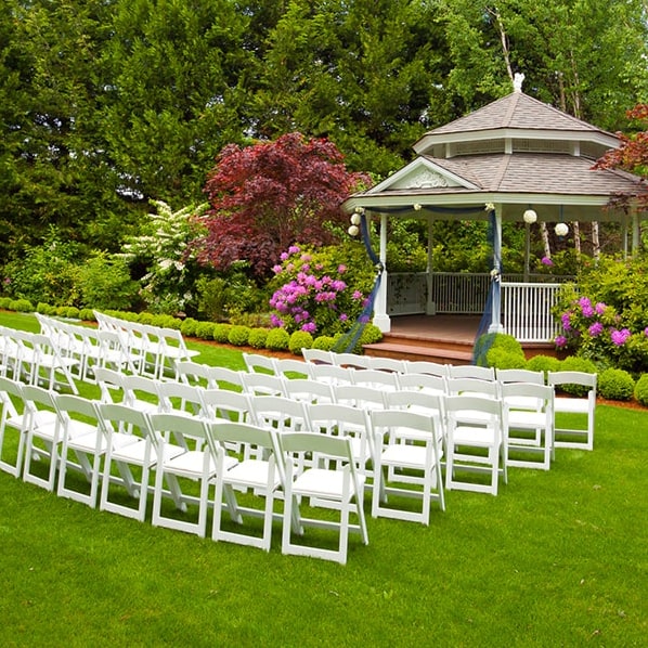 baños de renta para fiestas se encarga de la entrega y recogida de los baños portátiles